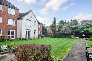 Photo 9- click for photo gallery